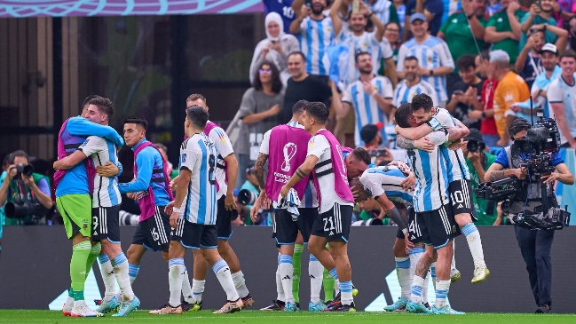  Qué resultados le sirven a Argentina para avanzar a octavos?